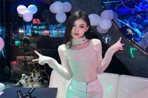 上海高端夜总会诚聘精英，日薪丰厚即时结算